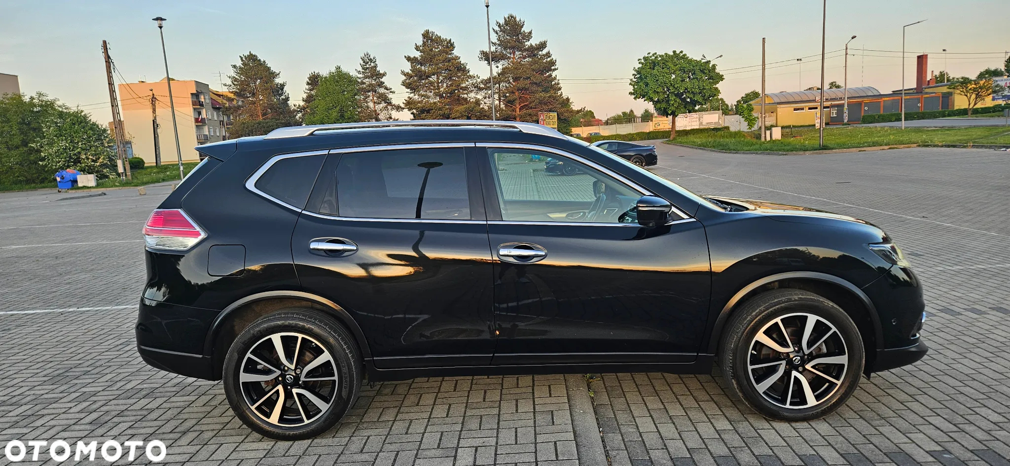 Nissan X-Trail 1.6 DCi Tekna 2WD Xtronic 7os - 20