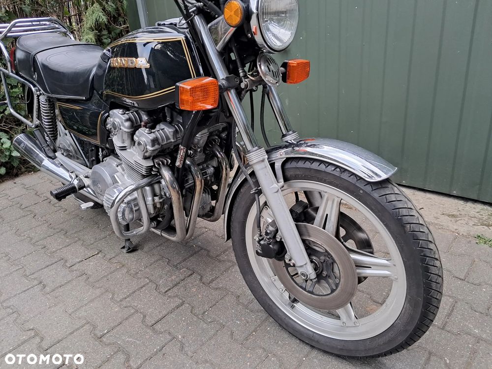 Honda CB - 15