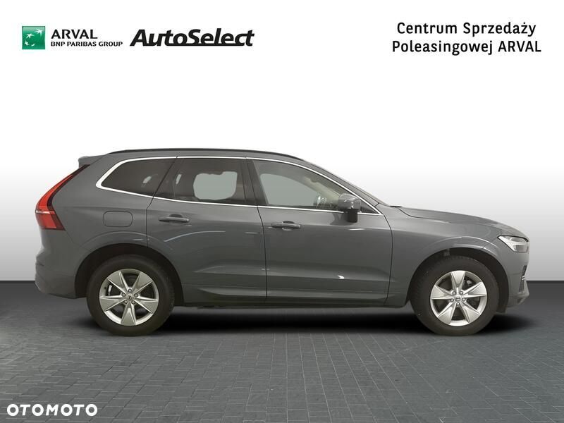 Volvo XC 60 B4 D AWD Momentum Pro - 7