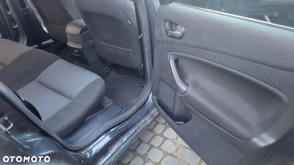 Ford Mondeo 2.0 Titanium - 14