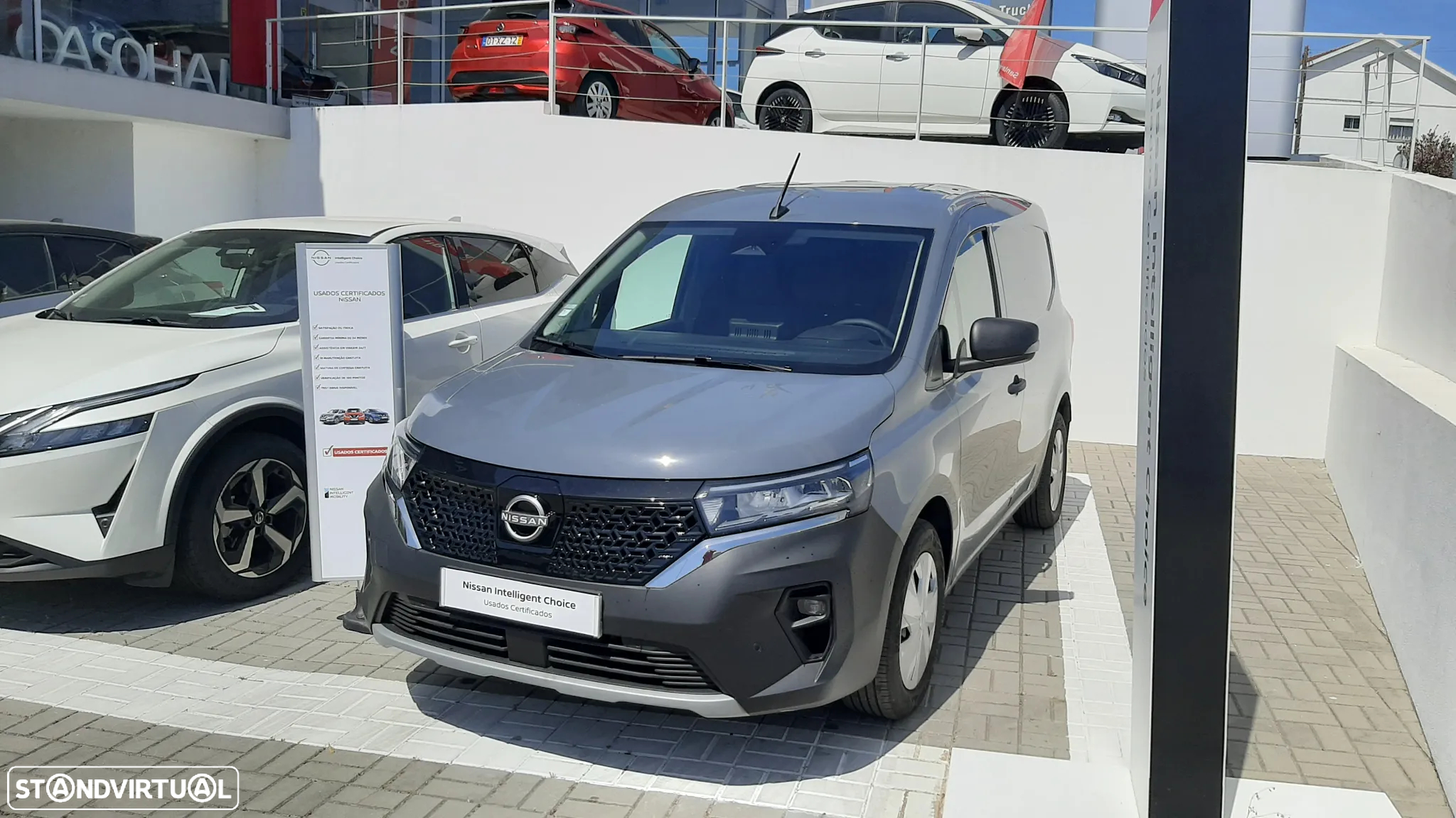 Nissan NISSAN TOWNSTAR 45 KWH 122 CV PROFISSIONAL FURGóN 3P - 2