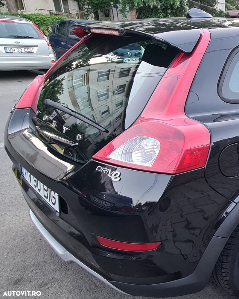 Volvo C30 1.6D Momentum - 4