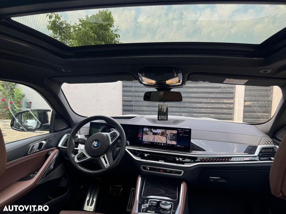 BMW X6 M M60i xDrive AT MHEV - 11