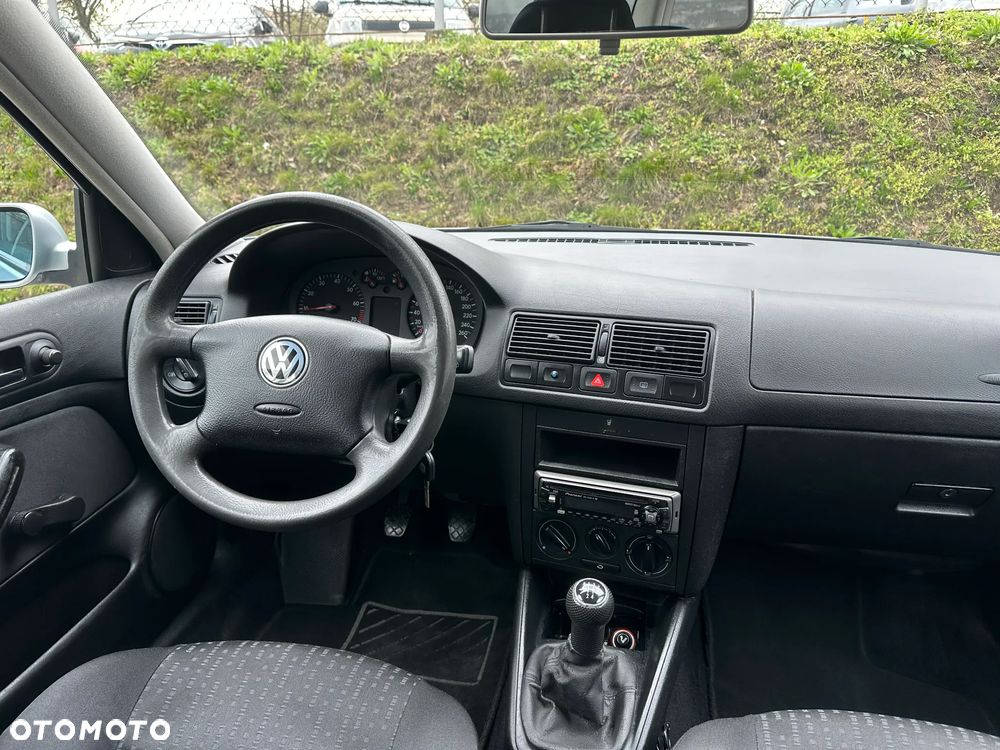Volkswagen Golf 1.6 Basis - 7