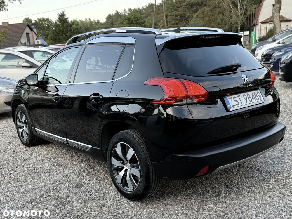 Peugeot 2008 1.6 e-HDi Allure S&S - 11