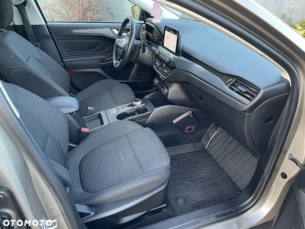 Ford Focus 1.0 EcoBoost Active - 38