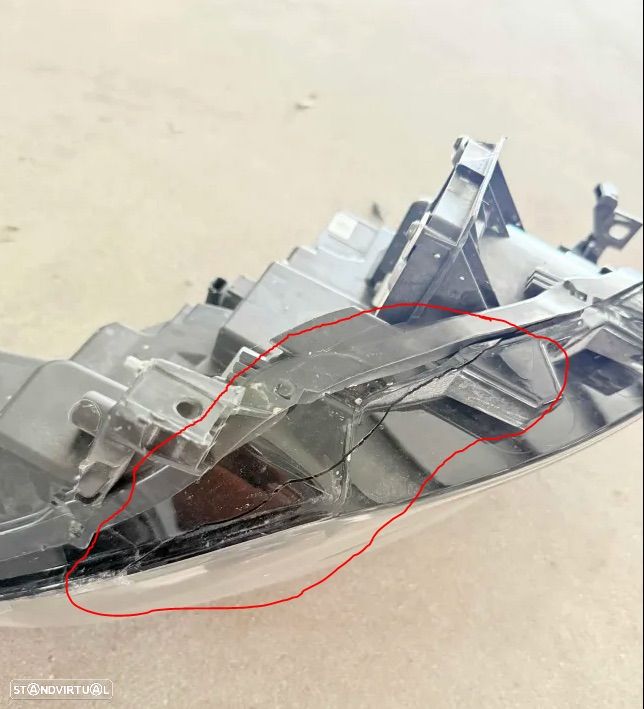 OPTICA ESQUERDA RENAULT MEGANE IV ORIGINAL - 5