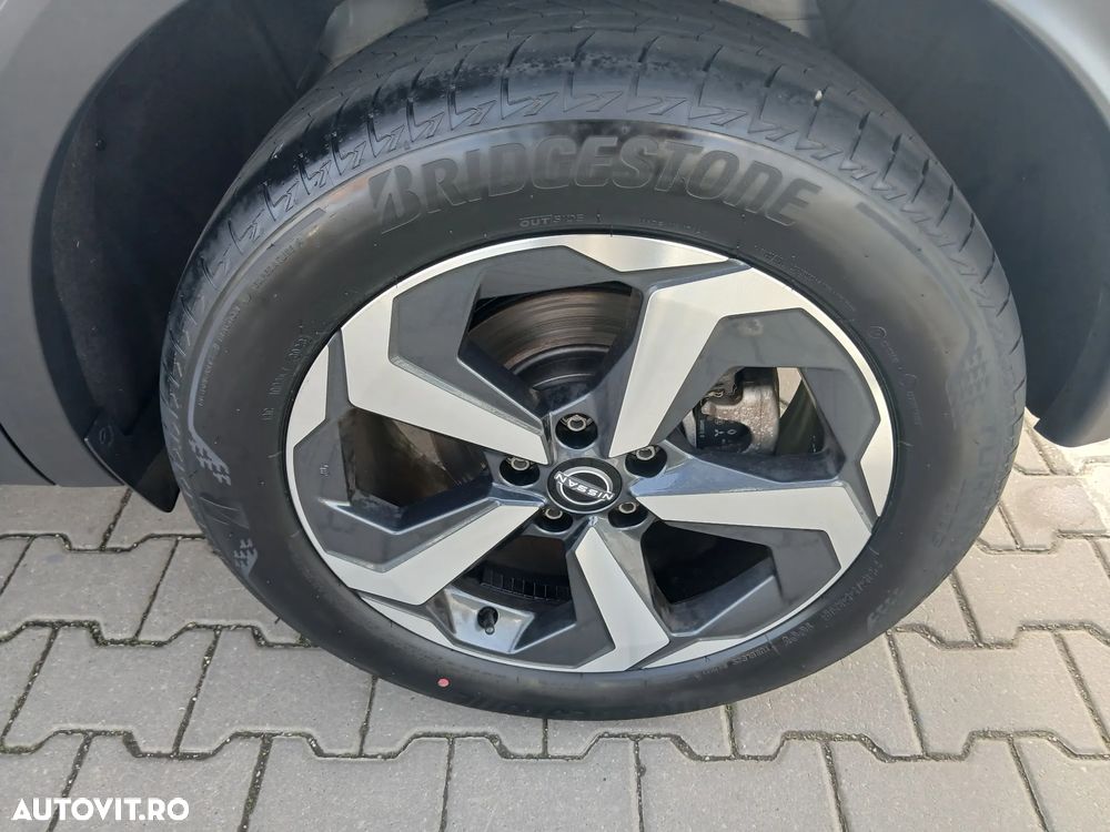 Nissan Qashqai 1.3 l MHEV N-Connecta - 16