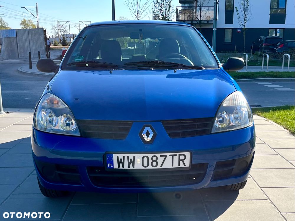 Renault Clio - 16