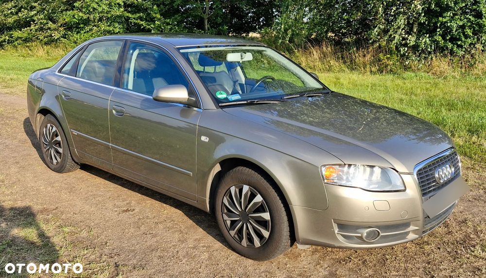 Audi A4 Limousine 2 - 4