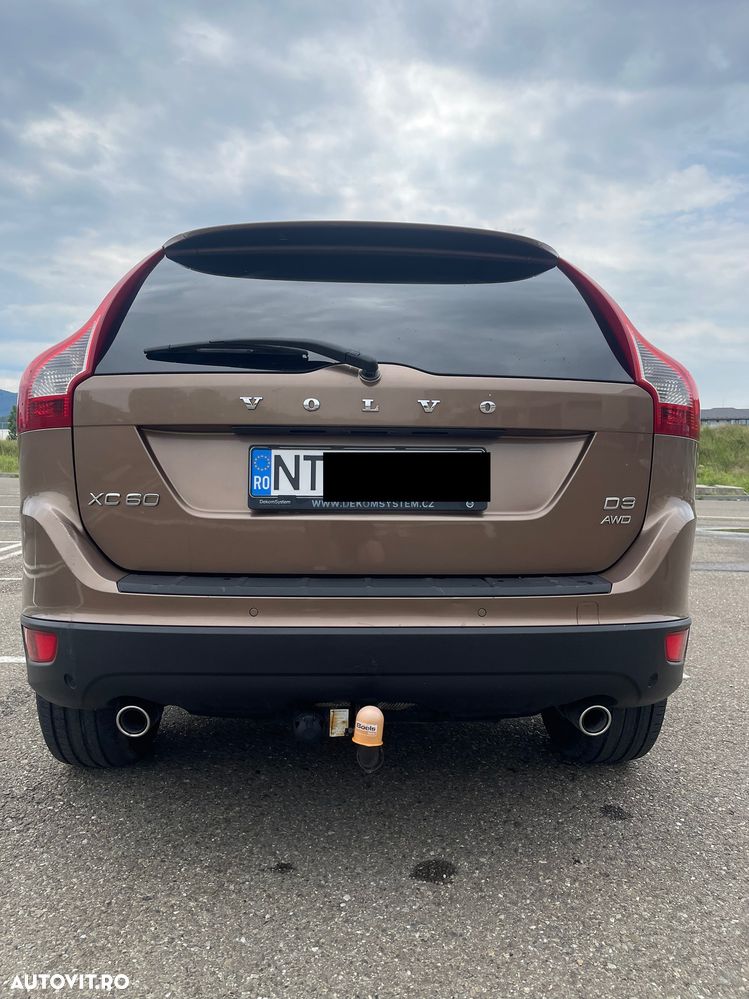 Volvo XC 60 D3 AWD Momentum - 6