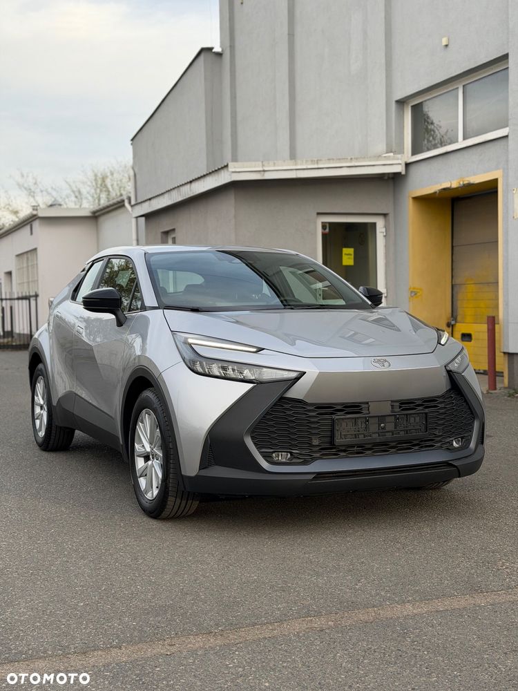 Toyota C-HR Business-Edition - 1