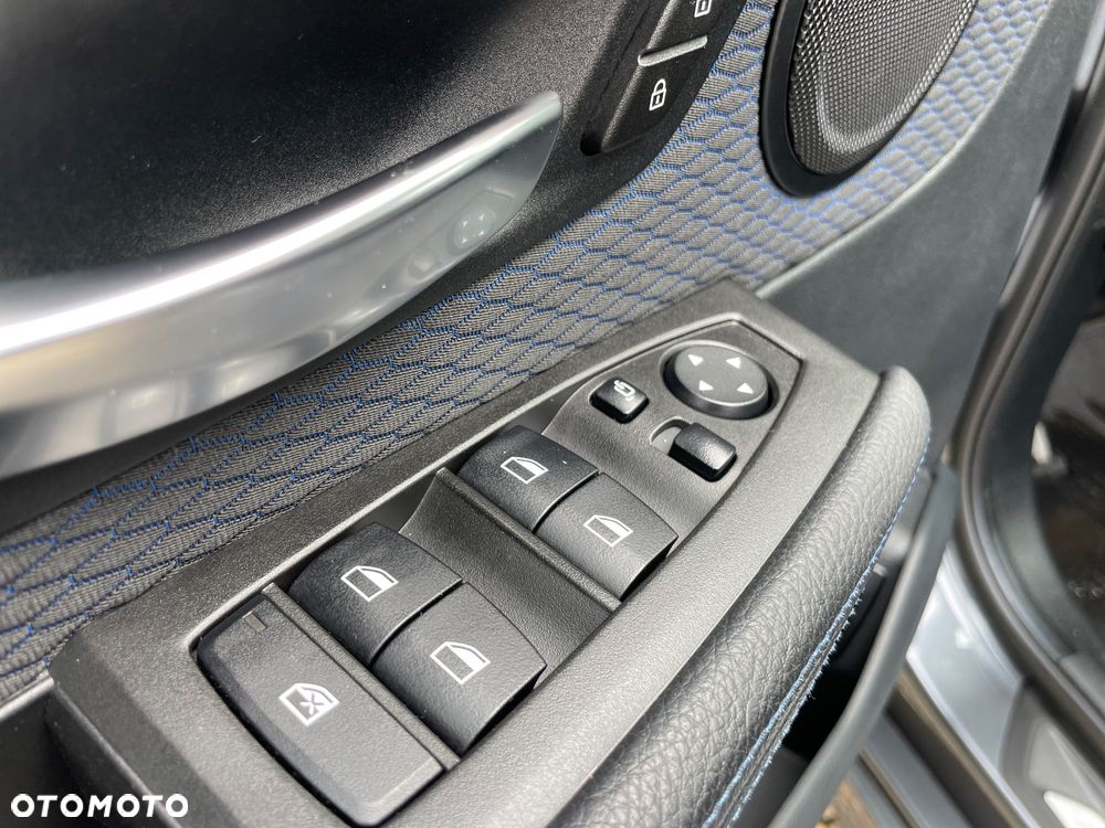 BMW Seria 2 218d GT M Sport - 32