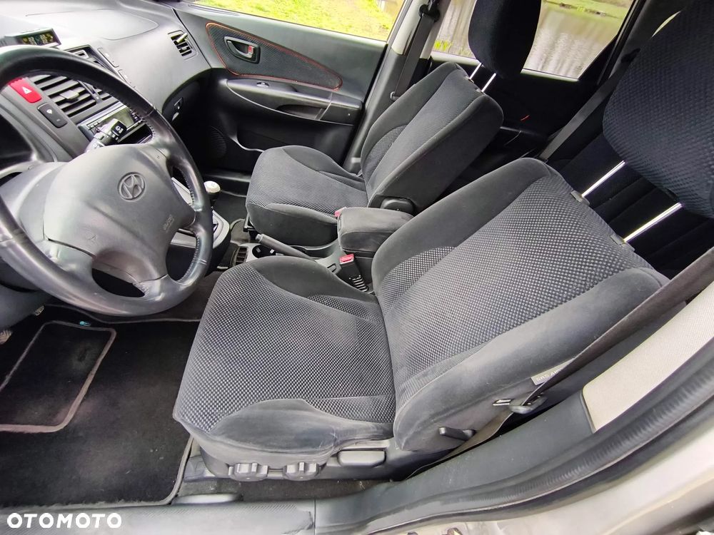 Hyundai Tucson 2.0 Comfort 2WD - 6