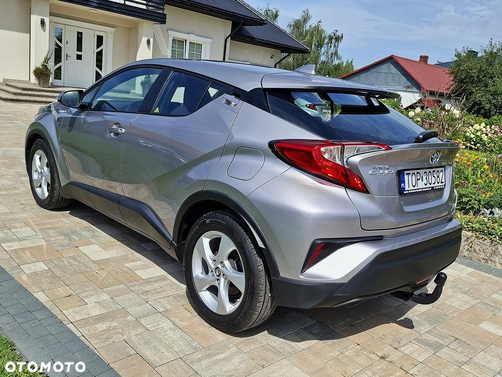 Toyota C-HR - 4