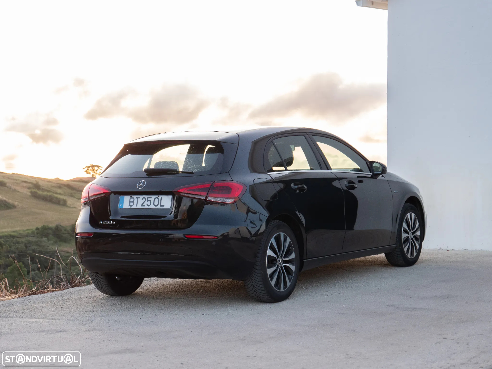 Mercedes-Benz A 250 e Style Plus - 2