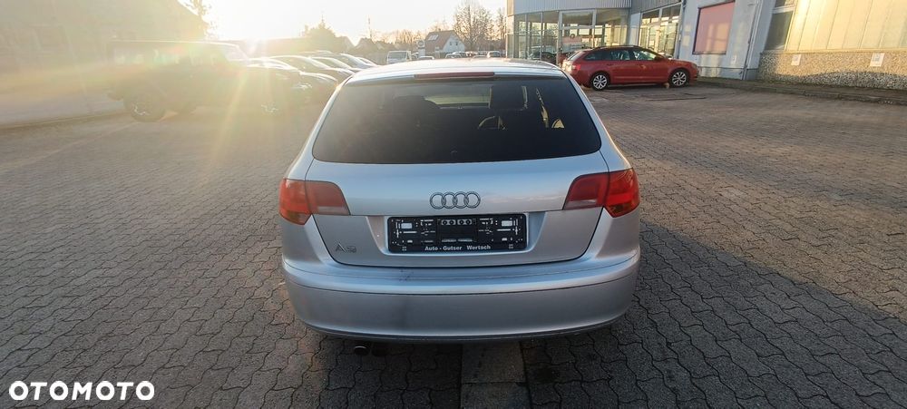 Audi A3 Sportback - 8