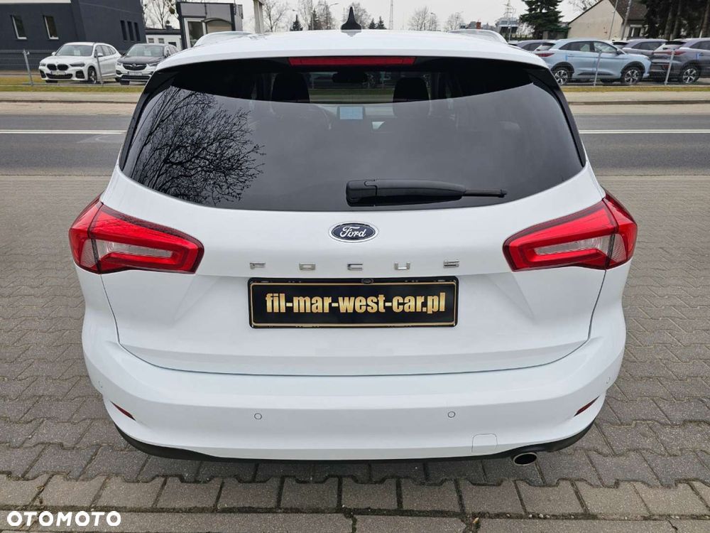 Ford Focus - 12