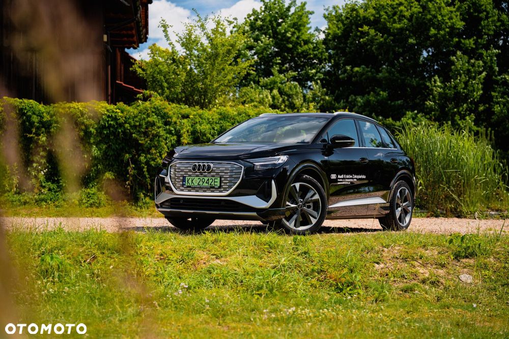Audi Q4 e-tron - 2