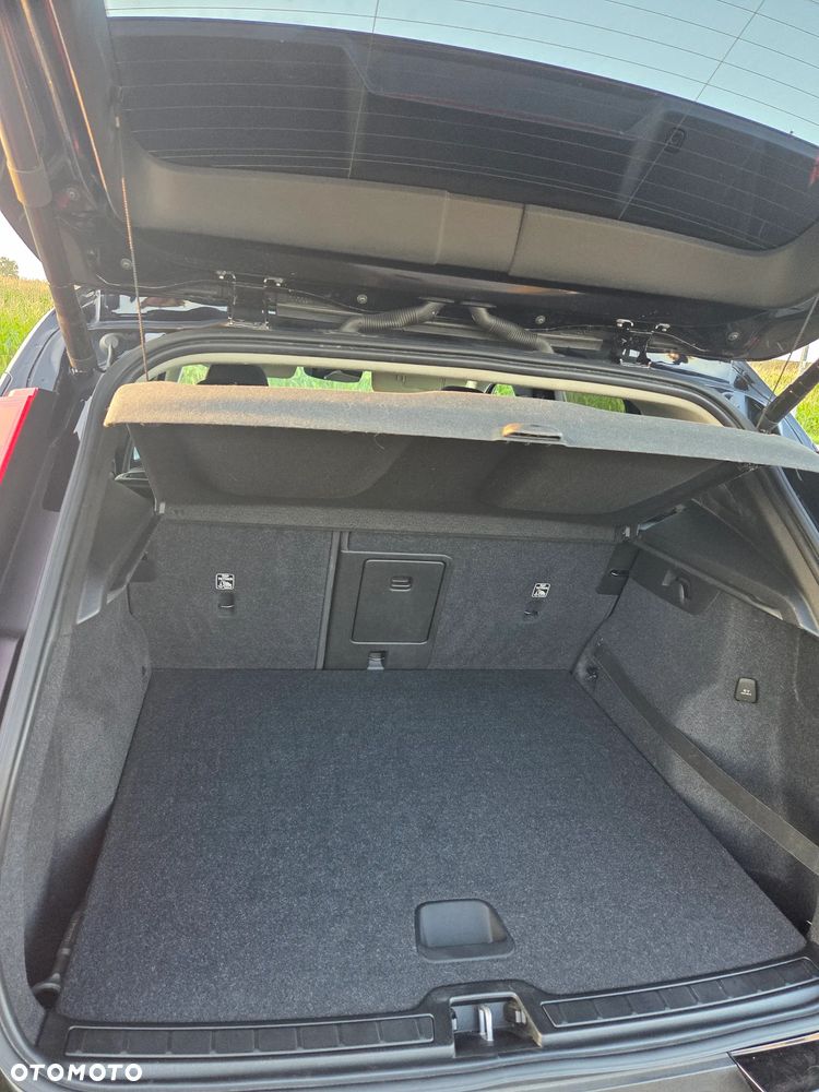 Volvo XC 40 - 15