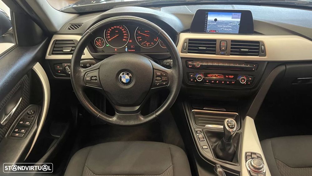 BMW 318 d Touring Line Modern - 22