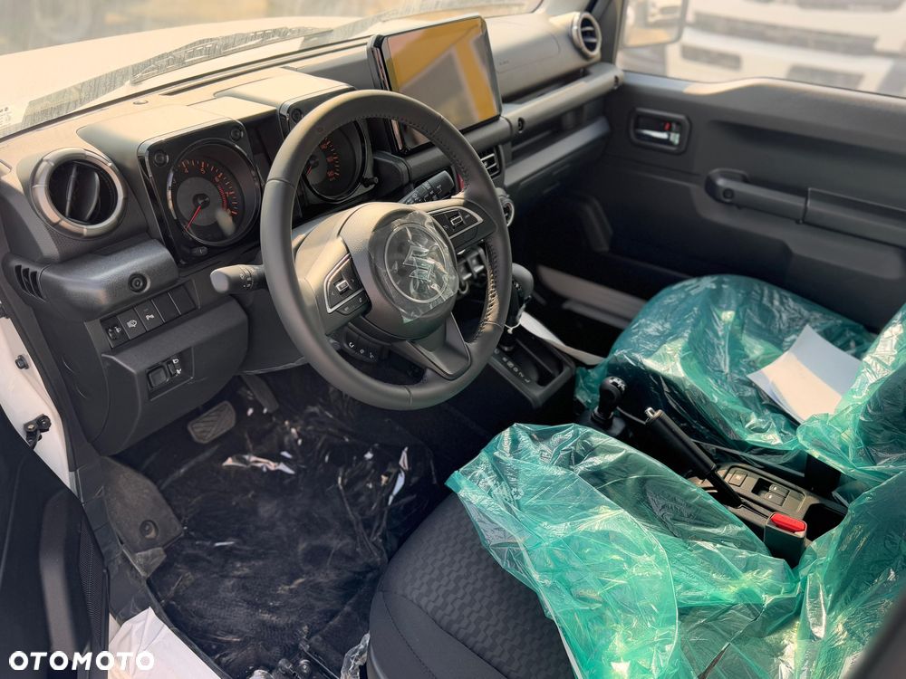 Suzuki Jimny 1.5 Elegance - 23