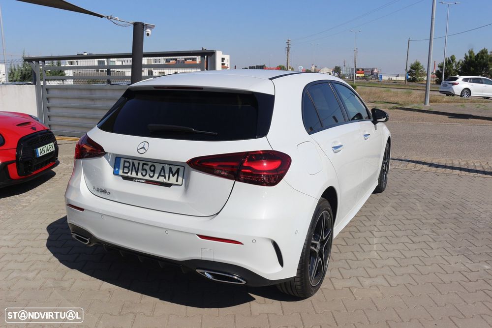 Mercedes-Benz A 250 e - 18
