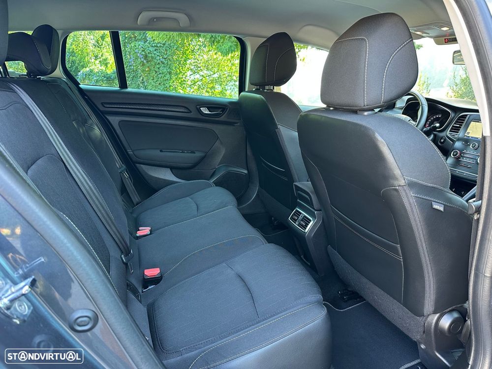 Renault Mégane Sport Tourer 1.3 TCe Limited - 21