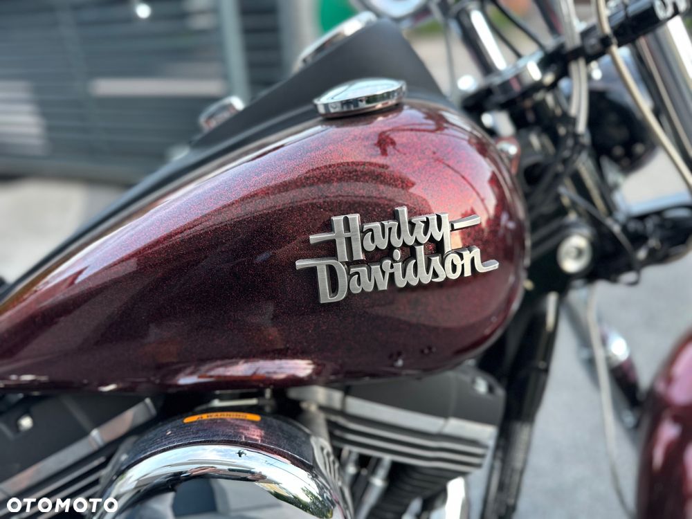 Harley-Davidson Dyna Street Bob - 25