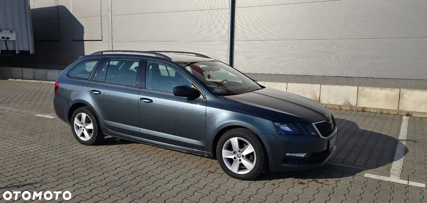 Skoda Octavia - 2