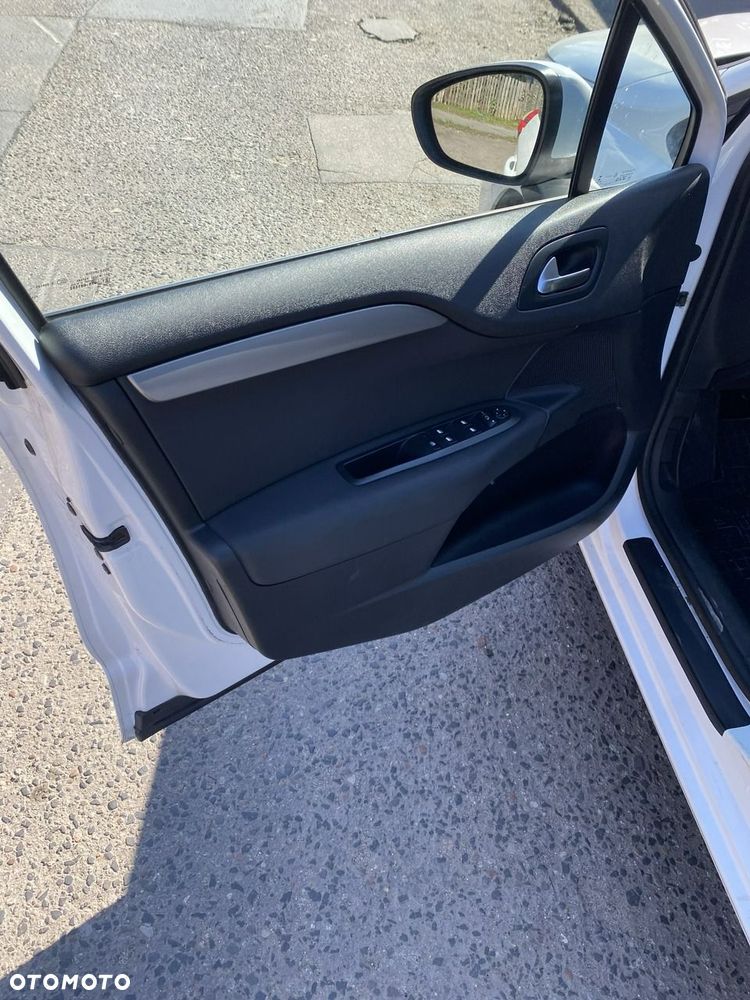 Citroën C4 BlueHDi 120 Stop&Start EAT6 Selection - 5