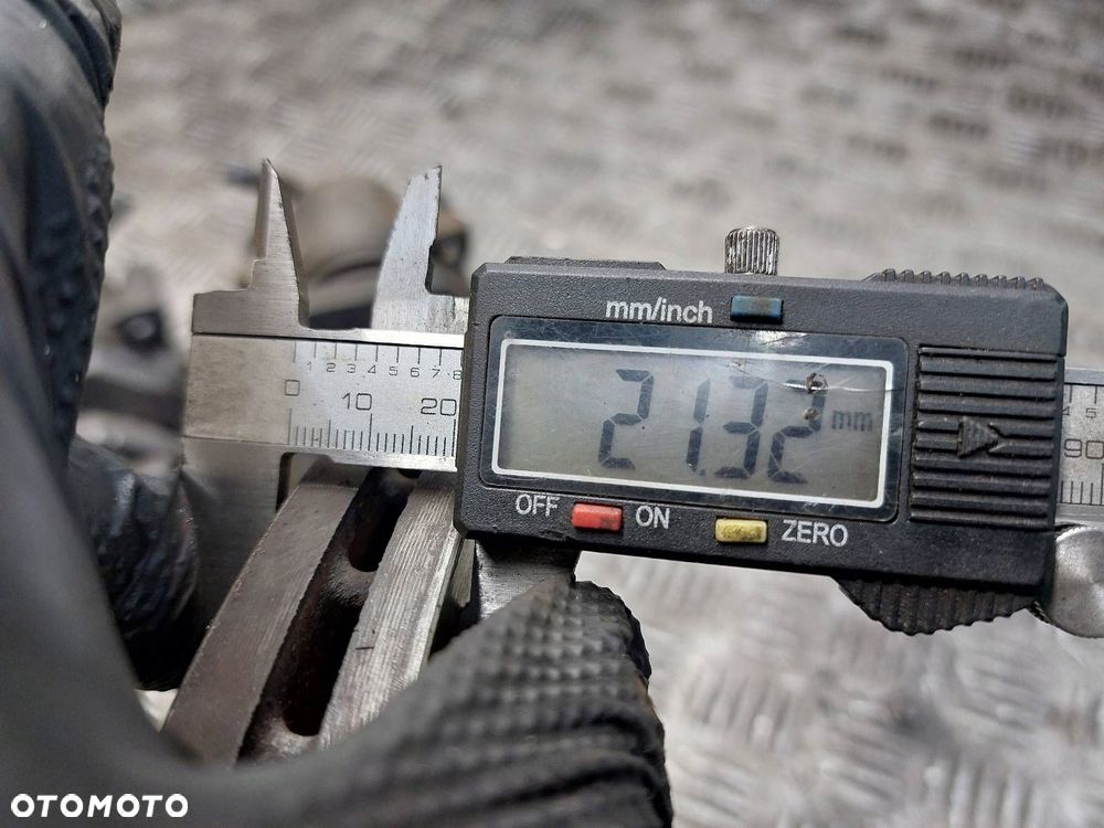 TARCZE HAMULCOWE PRZÓD + KLOCKI + ZACISKI SEAT IBIZA III 1.9 TDI - 8