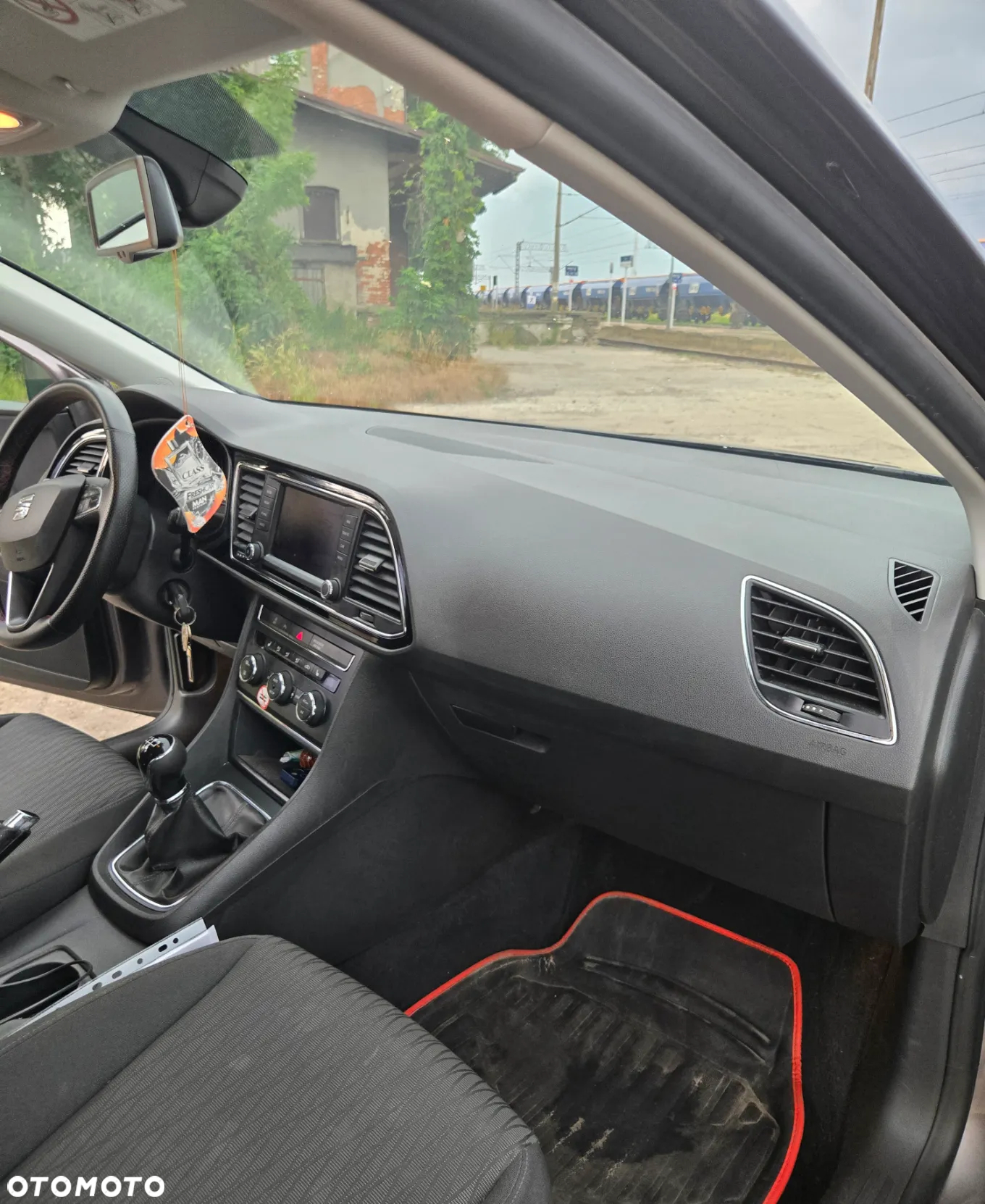 Seat Leon 1.6 TDI Reference - 8