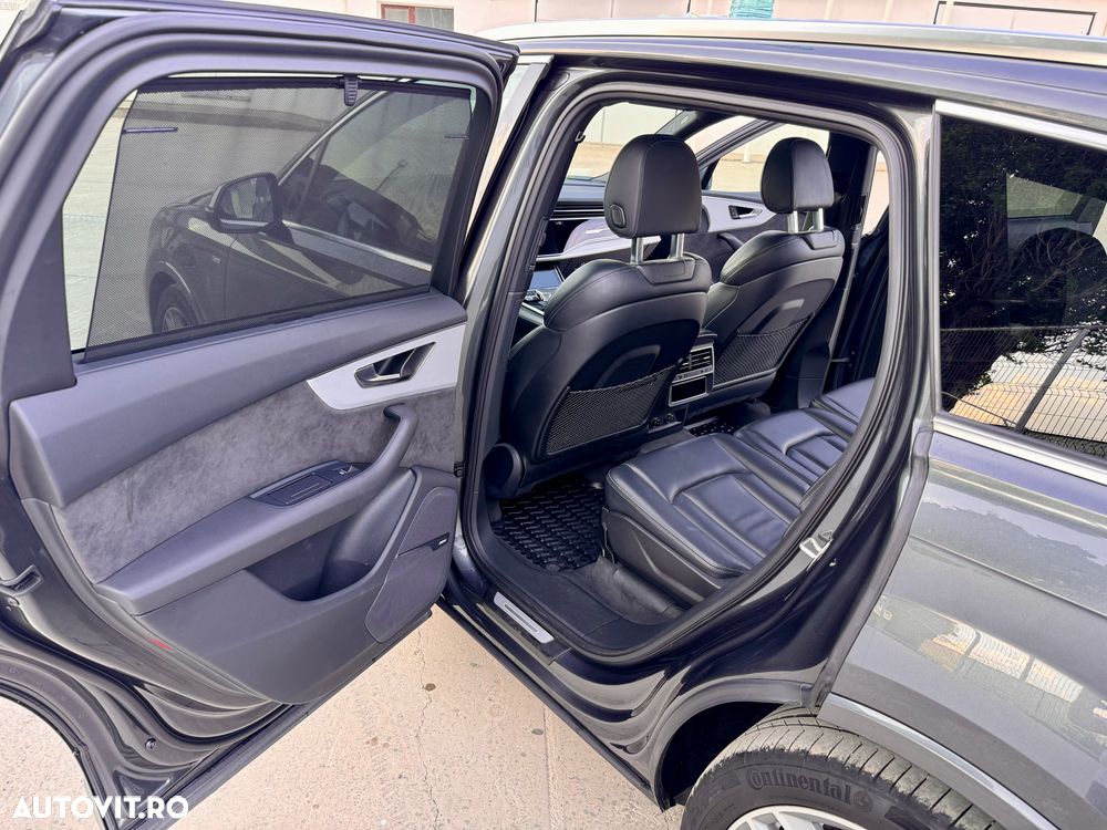 Audi Q7 50 TDI quattro Tiptronic S line - 22