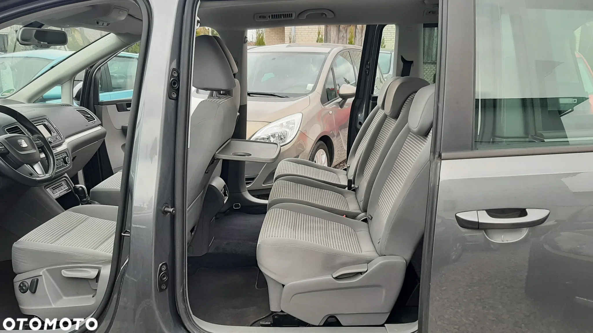 Seat Alhambra 2.0 TDI Reference DSG - 18