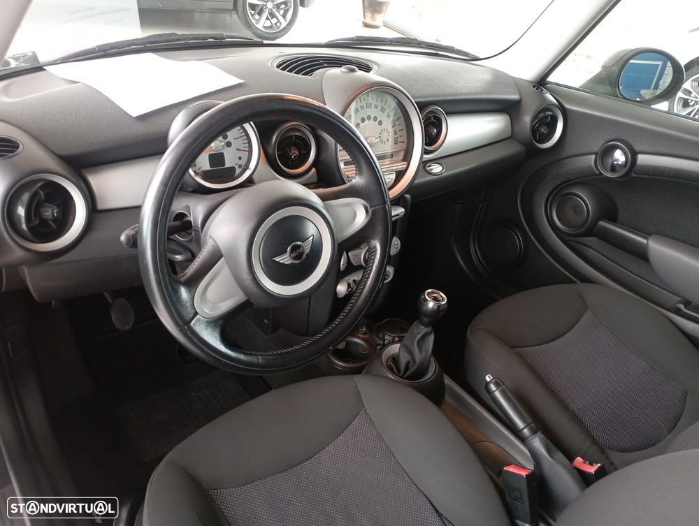 MINI 3 Portas One 1.4 - 10