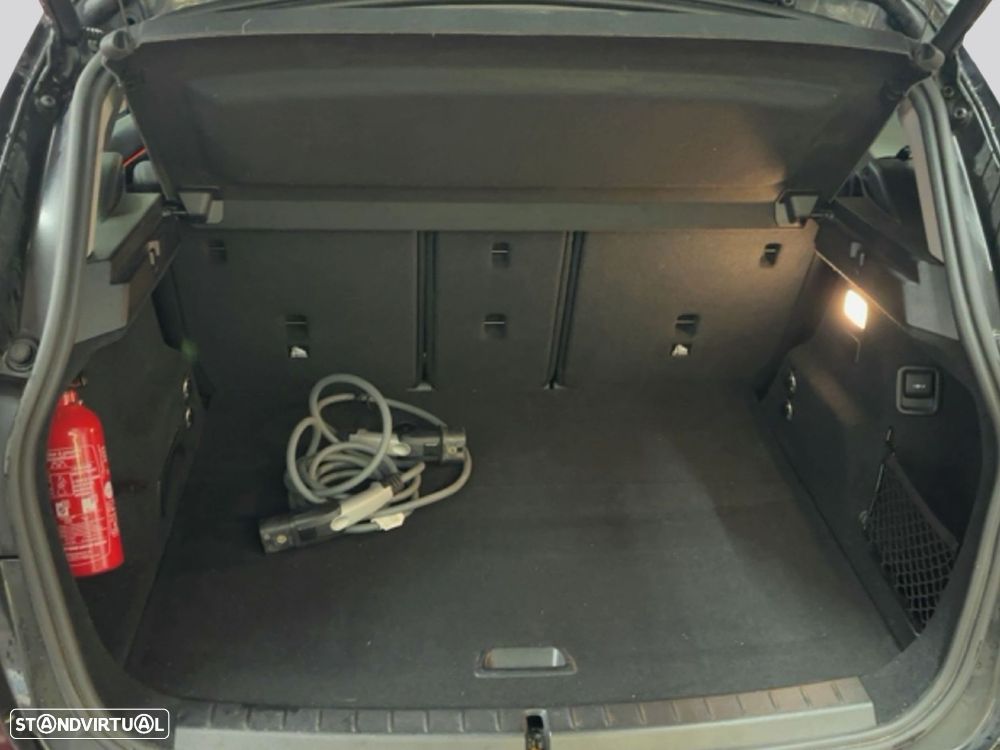 BMW 225xe Active Tourer - 7