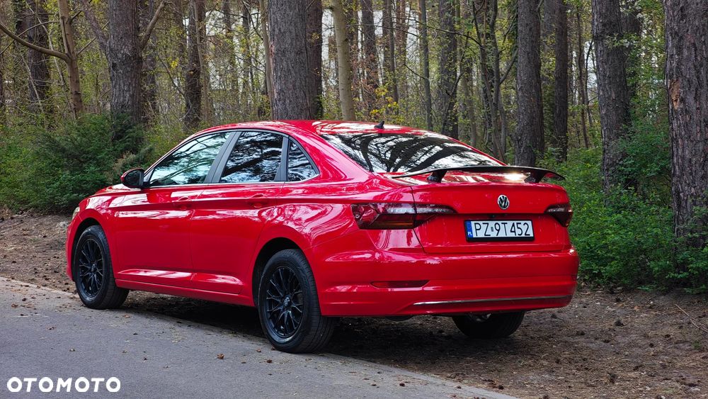 Volkswagen Jetta - 34