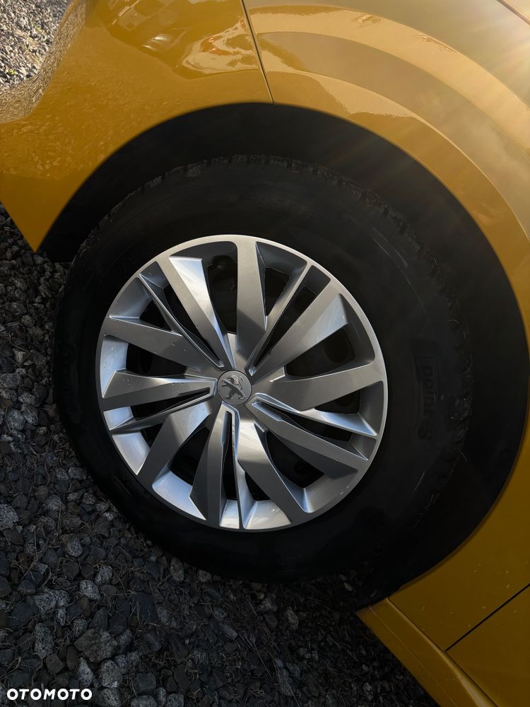 Peugeot 208 1.2 PureTech Active S&S - 28