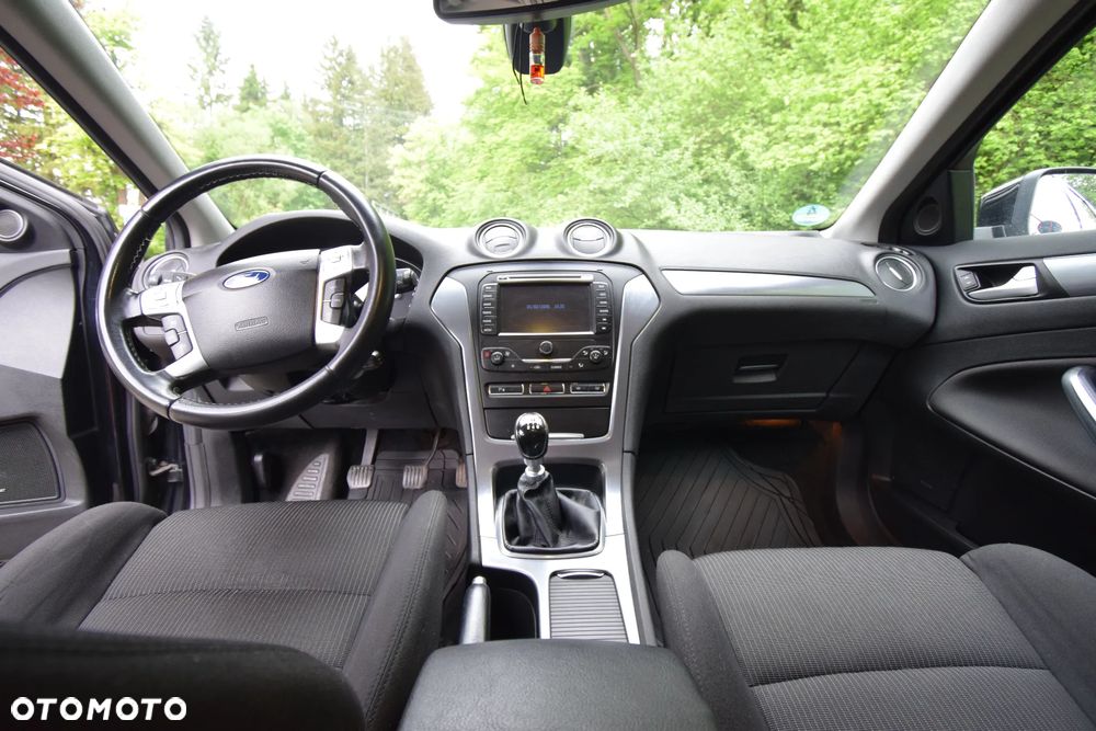 Ford Mondeo - 14