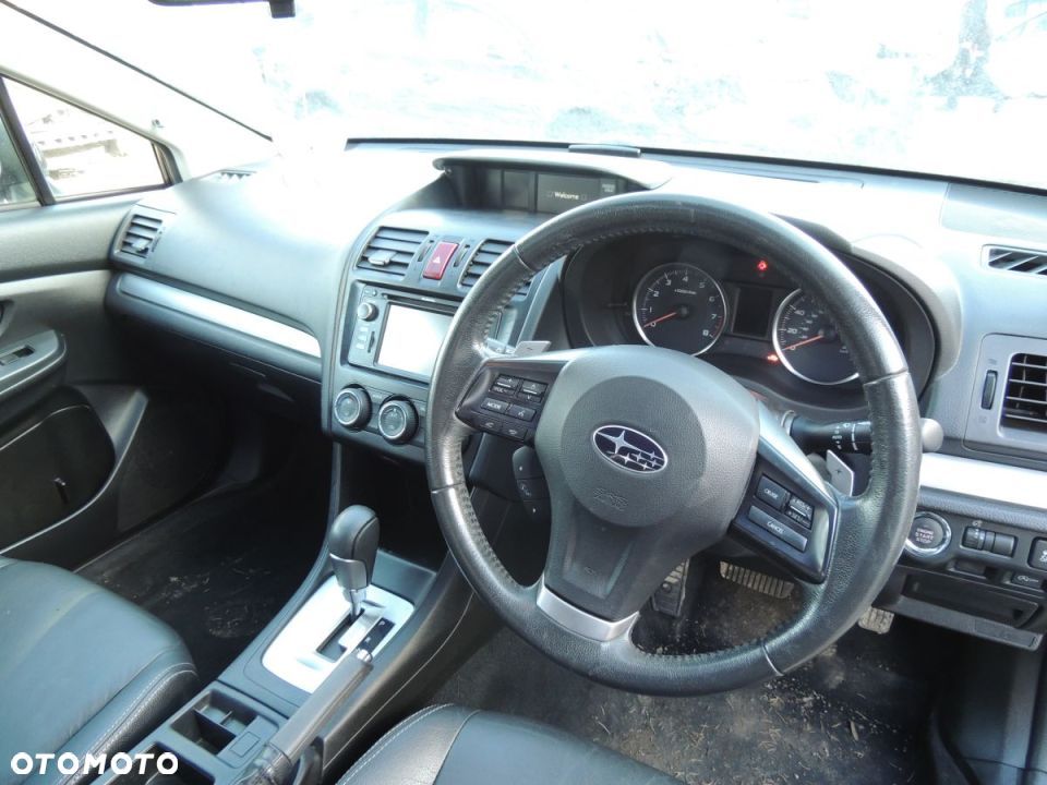 Kierownica Subaru XV '13 łopatki