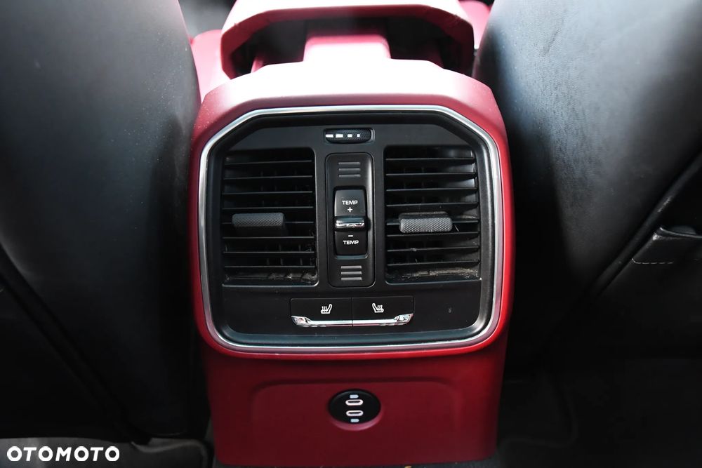 Porsche Macan PDK - 30