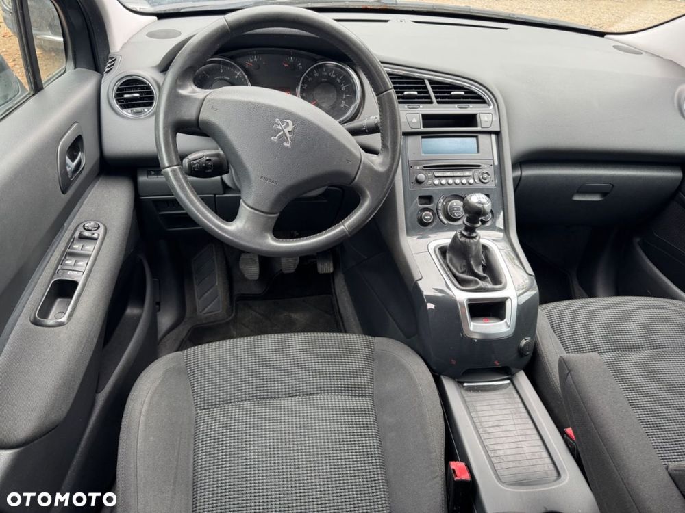 Peugeot 5008 - 9