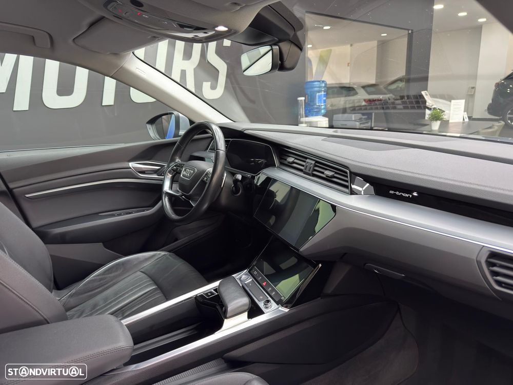Audi e-tron 55 quattro Advanced - 24