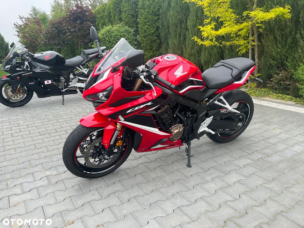 Honda CBR - 6