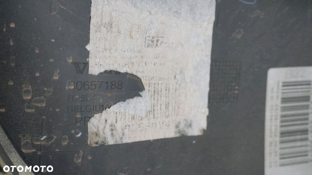 ZDERZAK PRZÓD PRZEDNI VOLVO C30 R-DESIGN 06-10 2006-2010 30657188 30779133 - 15