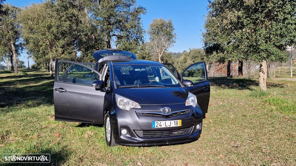 Toyota Verso-S 1.4 D-4D Exclusive - 48