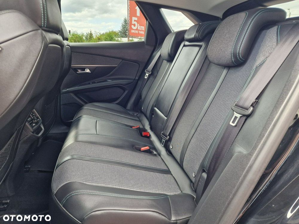 Peugeot 3008 - 21