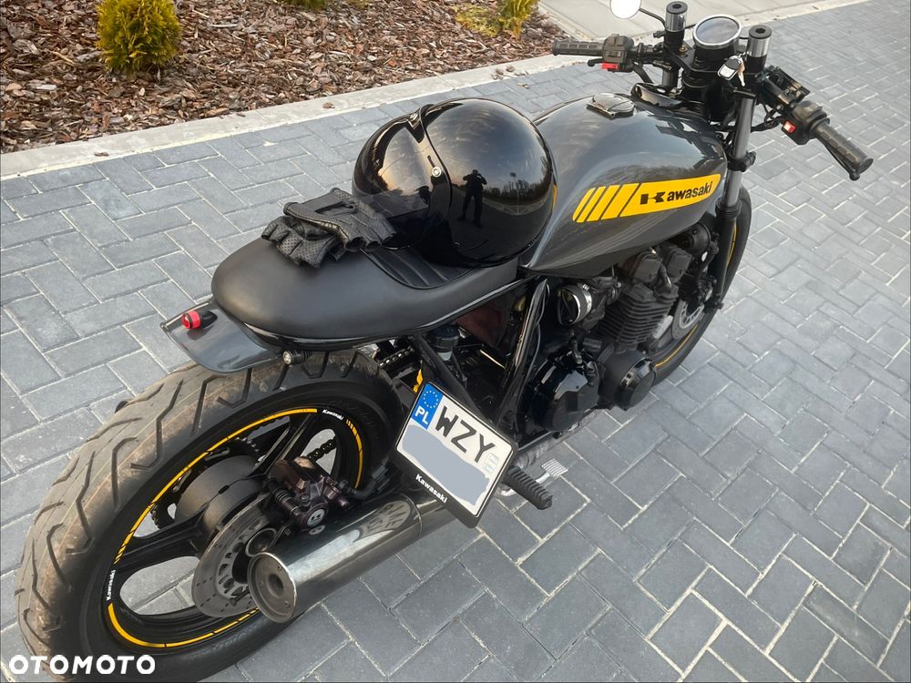 Kawasaki KZ - 11