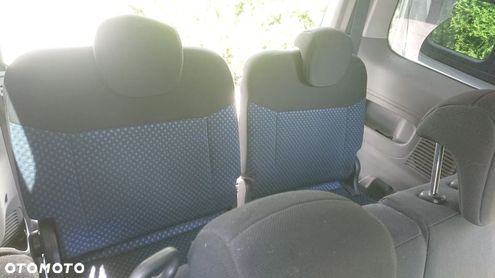 Nissan NV200 - 12